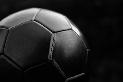 لعبةريالمدريدوليفربولمباشرمواجهةأسطوريةبينعمالقةالكرةالأوروبية